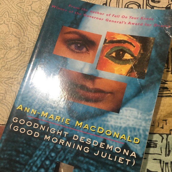 FREE Add-On Goodnight Desdemona G’morning Juliet - Picture 3 of 14